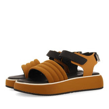 Load image into Gallery viewer, Gioseppo Cheval