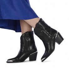 Load image into Gallery viewer, Gioseppo Roslyn black