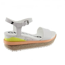 Load image into Gallery viewer, Gioseppo Urandi white