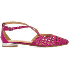 Load image into Gallery viewer, Gioseppo Leskovic