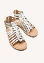 Load image into Gallery viewer, Gioseppo Onalaska leather sandals silver /rose gold