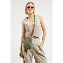 Load image into Gallery viewer, Ss Divide & Conquer quilted crossbody