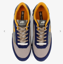 Load image into Gallery viewer, Gioseppo Koriolov