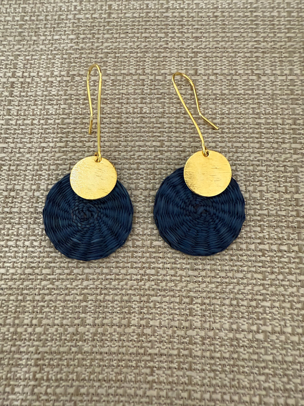 Cm small sphere earings