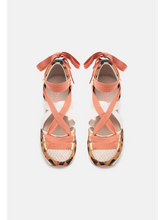 Load image into Gallery viewer, Gioseppo Desinic Leopard
