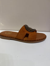 Load image into Gallery viewer, C ODEL flats sandal
