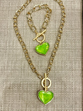 Load image into Gallery viewer, Vitra Chain Heart Bracelet
