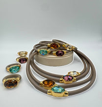 Load image into Gallery viewer, Vitra 3pcs oval collection jewelry
