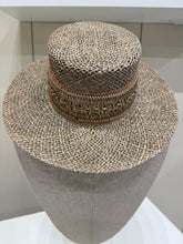 Load image into Gallery viewer, Ss Chevalier hat Angela oro
