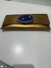 Load image into Gallery viewer, E Leather with Agatha clutch
