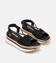 Load image into Gallery viewer, Gioseppo Ironton casual platform

