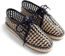 Load image into Gallery viewer, Gioseppo Wayzata sneakers
