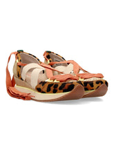 Load image into Gallery viewer, Gioseppo Desinic Leopard
