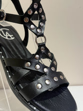 Load image into Gallery viewer, C LEONA sandals
