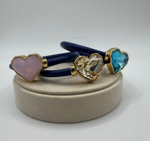 Load image into Gallery viewer, Vitra 3pcs Heart collection jewelry
