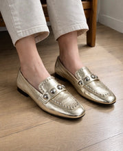Load image into Gallery viewer, Venezianas  Studs Loafers metallic gold
