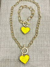 Load image into Gallery viewer, Vitra Chain Heart Bracelet
