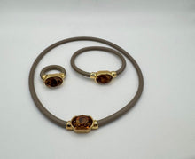 Load image into Gallery viewer, Vitra 3pcs oval collection jewelry
