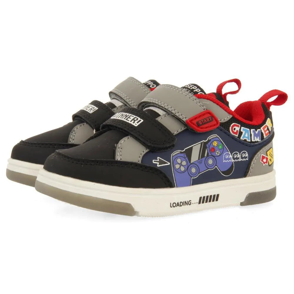 Gioseppo Pendleton infant