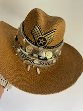 Load image into Gallery viewer, Summer Hand made Colombian hat
