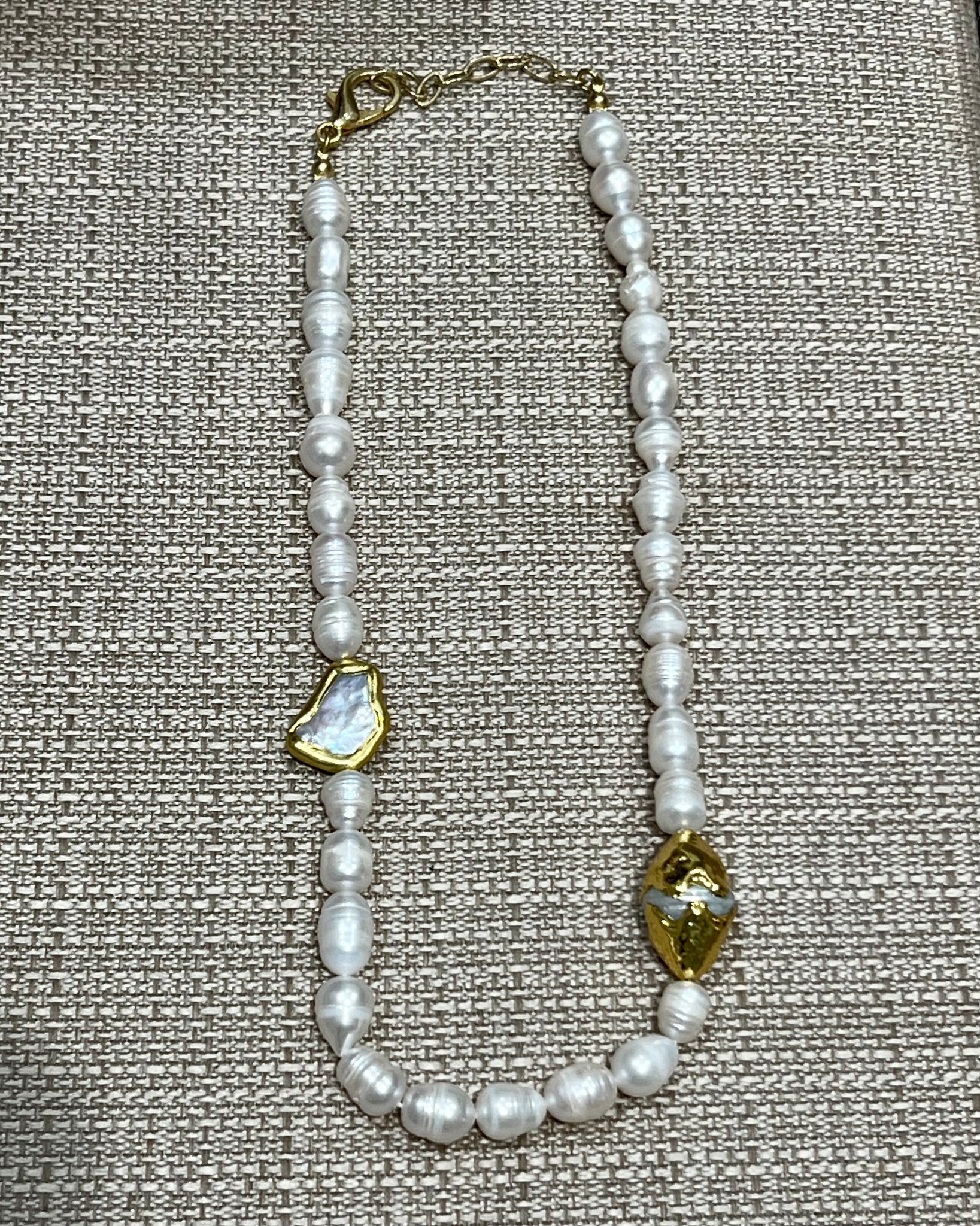 Turquia necklace mother of pearl