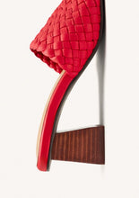 Load image into Gallery viewer, Gioseppo Colrain sandals
