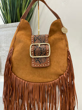 Load image into Gallery viewer, Am boho fringe suede bag
